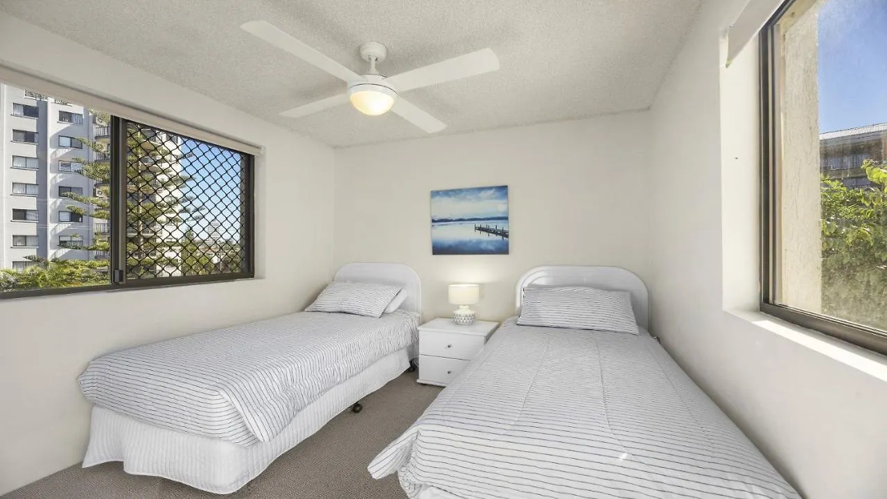 Sealanes Unit 8 Kings Beach Qld Калаундра Австралия