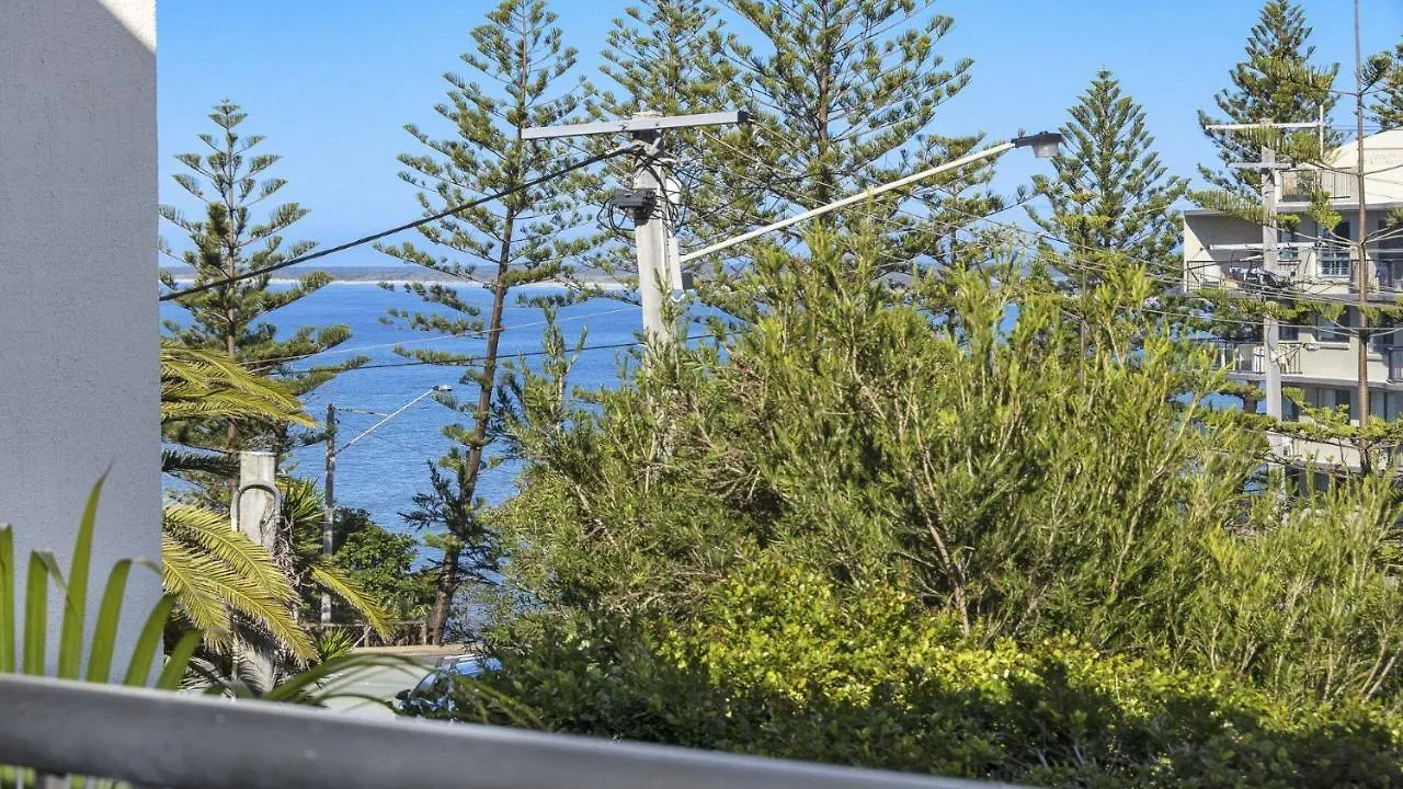 Sealanes Unit 8 Kings Beach Qld كالوندرا